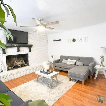 Hidden Gem W1 King Bed &2 Queens Winston-Salem Exterior photo