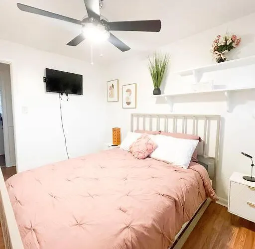 Hidden Gem W1 King Bed &2 Queens